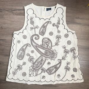 Daytrip by Buckle Embroidered Sleeveless Top NWT Size Large